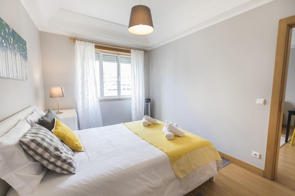 Lovelystay - Charming Marques Flat Lisbon Exterior photo